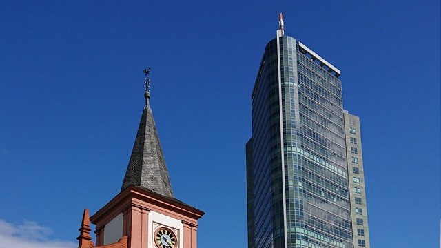 Französisch-Reformierte Kirche & City Tower Offenbach