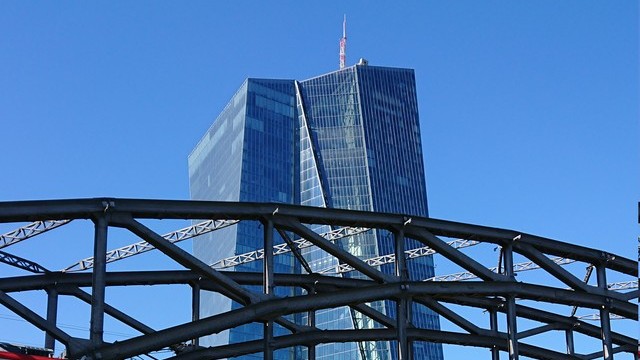 EZB & Deutschherrnbrücke Frankfurt